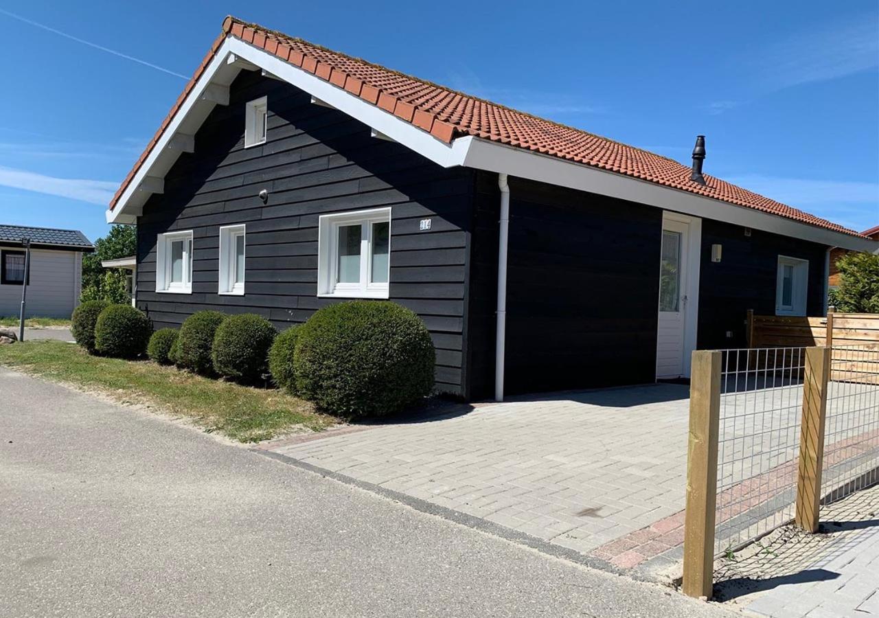 Chaletparc Krabbenkreek Zeeland - Chalet 214 Sint Annaland Exteriör bild
